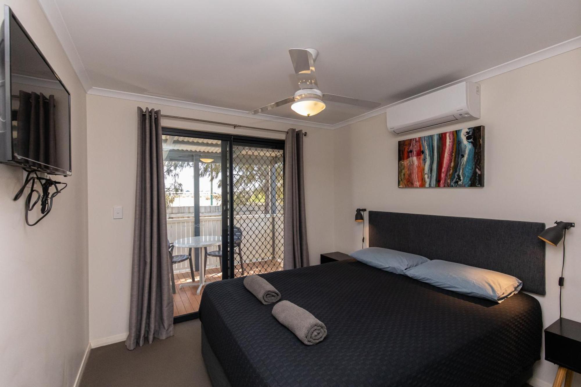 Jurien Bay Tourist Park Otel Dış mekan fotoğraf