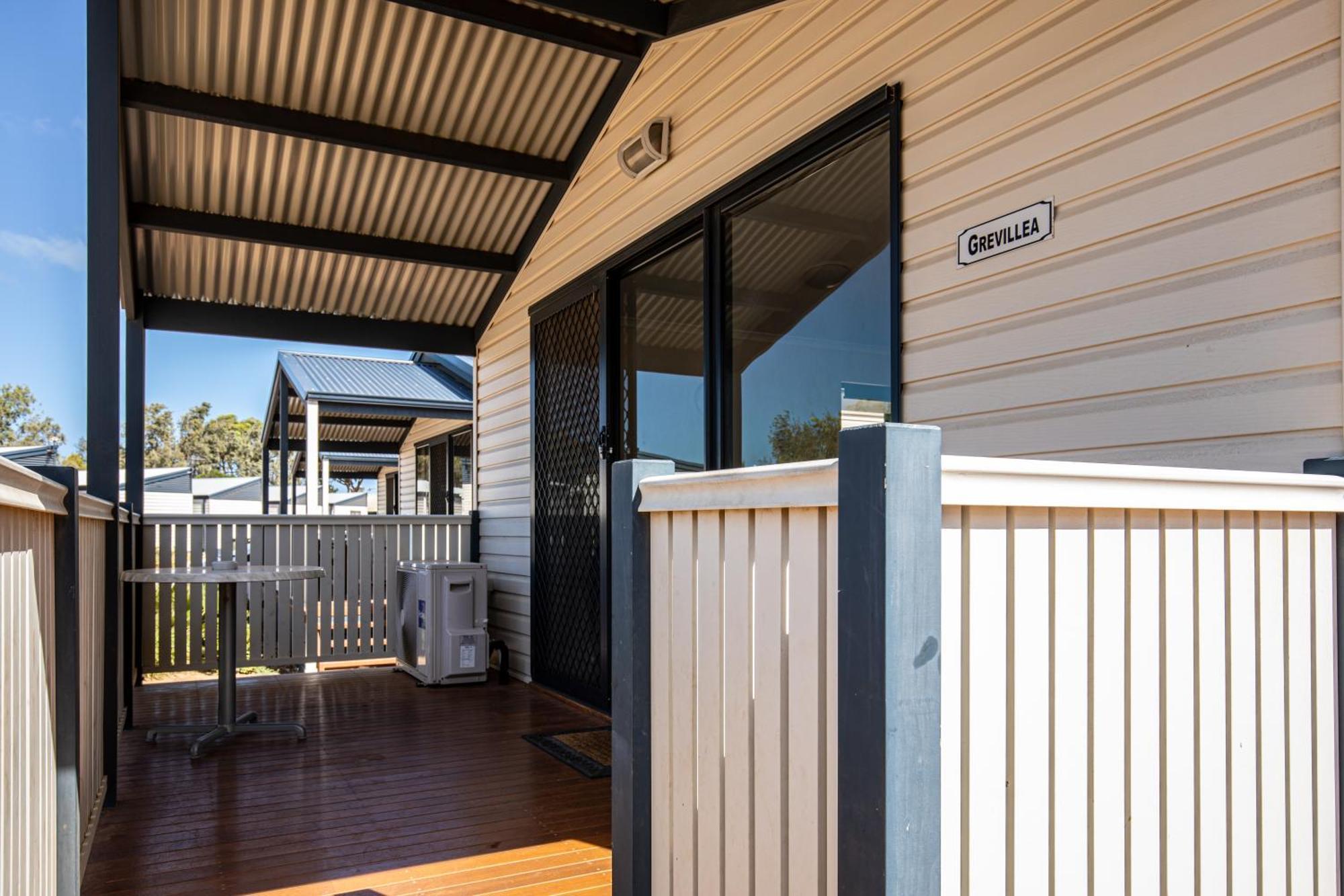Jurien Bay Tourist Park Otel Dış mekan fotoğraf