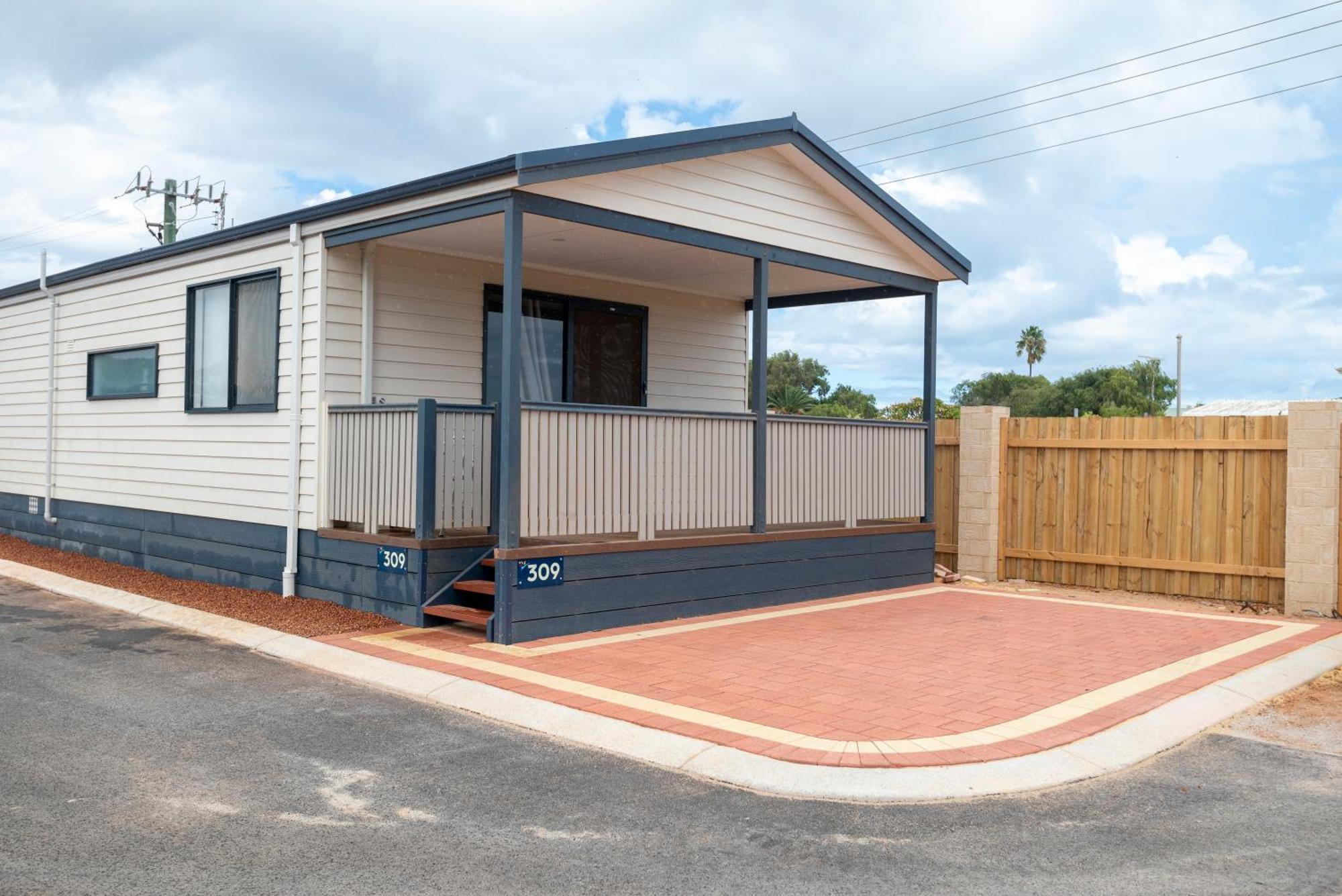 Jurien Bay Tourist Park Otel Dış mekan fotoğraf