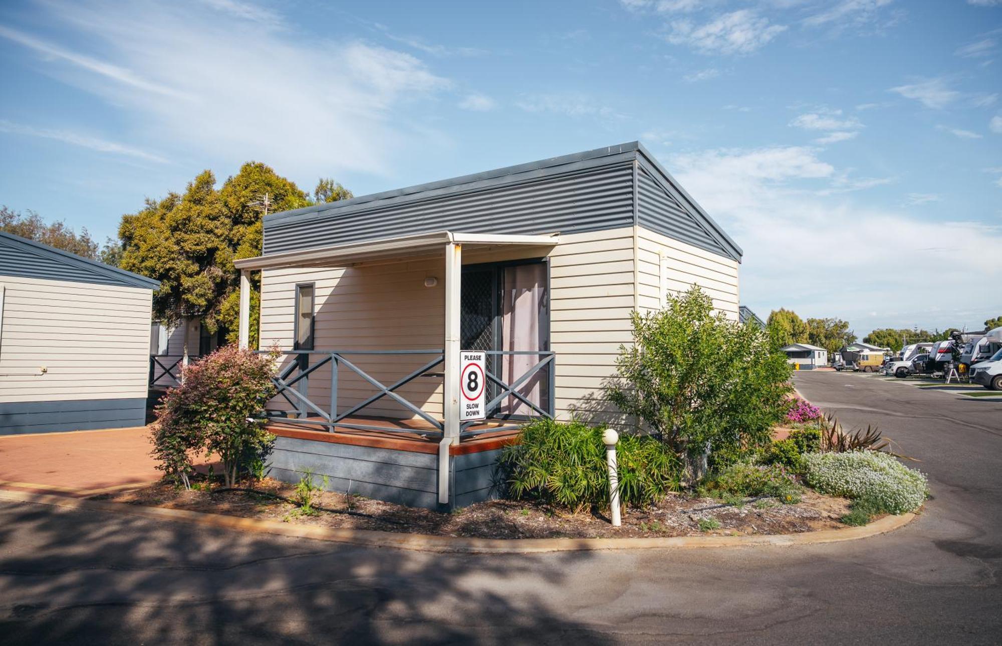 Jurien Bay Tourist Park Otel Dış mekan fotoğraf